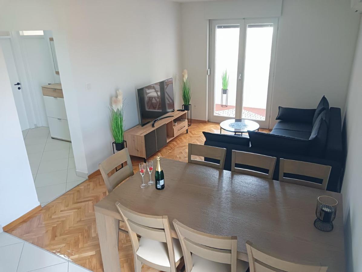 Apartman Luna Задар Екстериор снимка